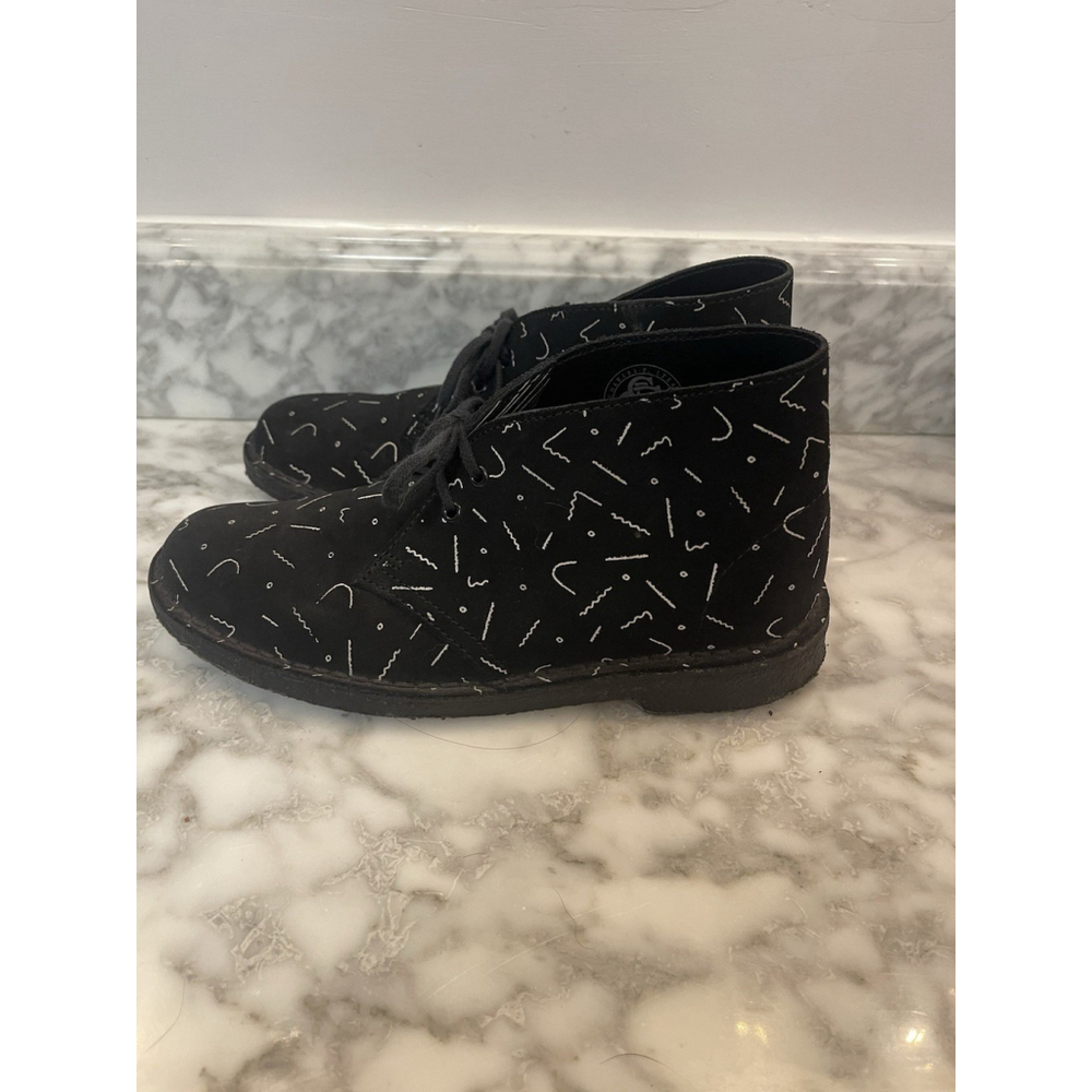 Women’s Clark Desert Boots, Funky Black And White sz 8 - Picture 2 of 5